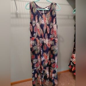 Tropical Print Sleeveless Maxi Dress